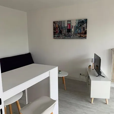 Apartment Aux 3 Rivieres A *
