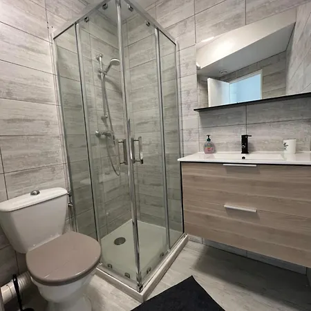 Aux 3 Rivieres A Apartment